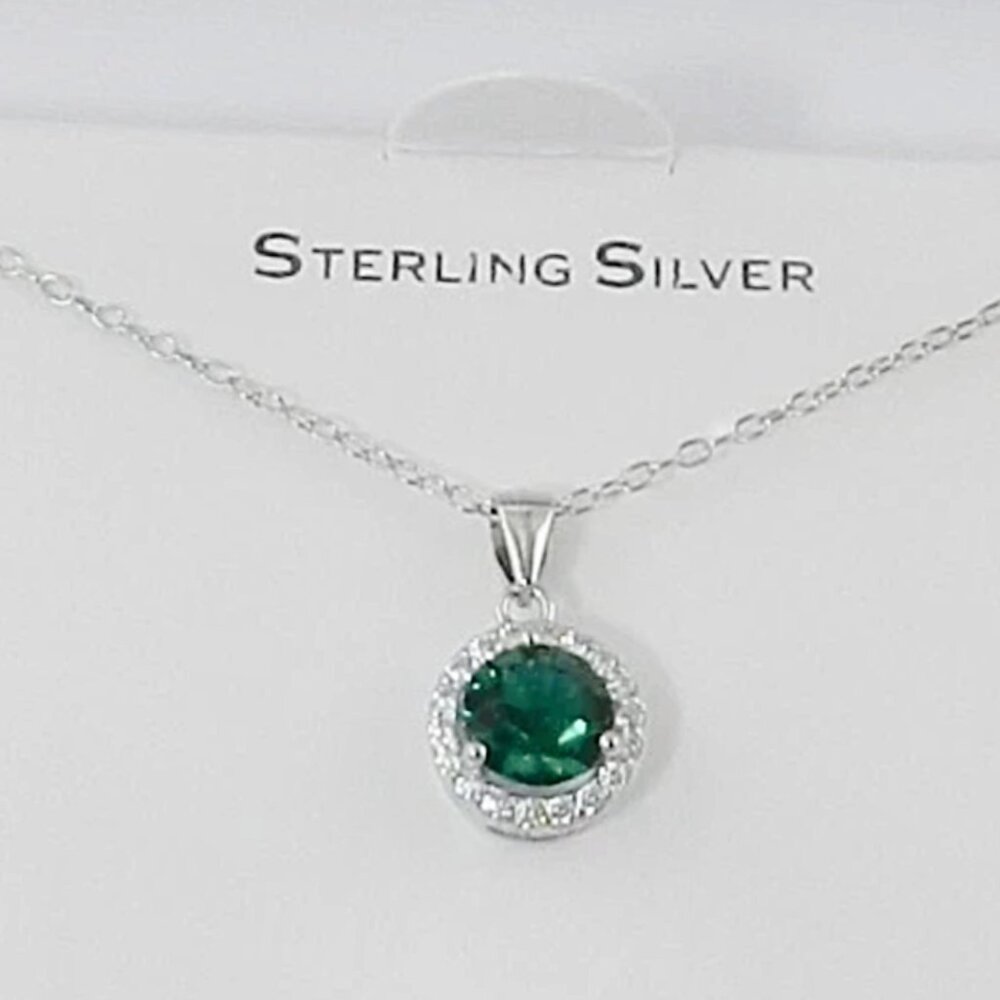 NWT Giani Bernini Sterling Silver Green Swarovski Crystal Halo Pendant Necklace